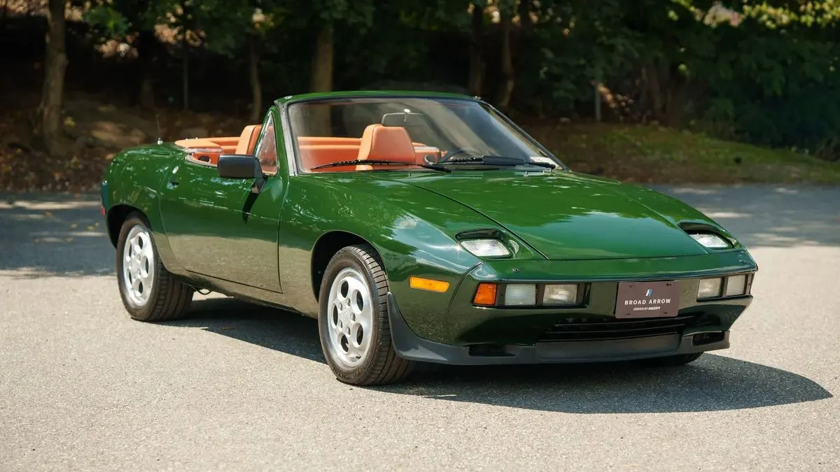 Porsche 928 Cabriolet: унікальний кабріолет виставлять на аукціон у США
