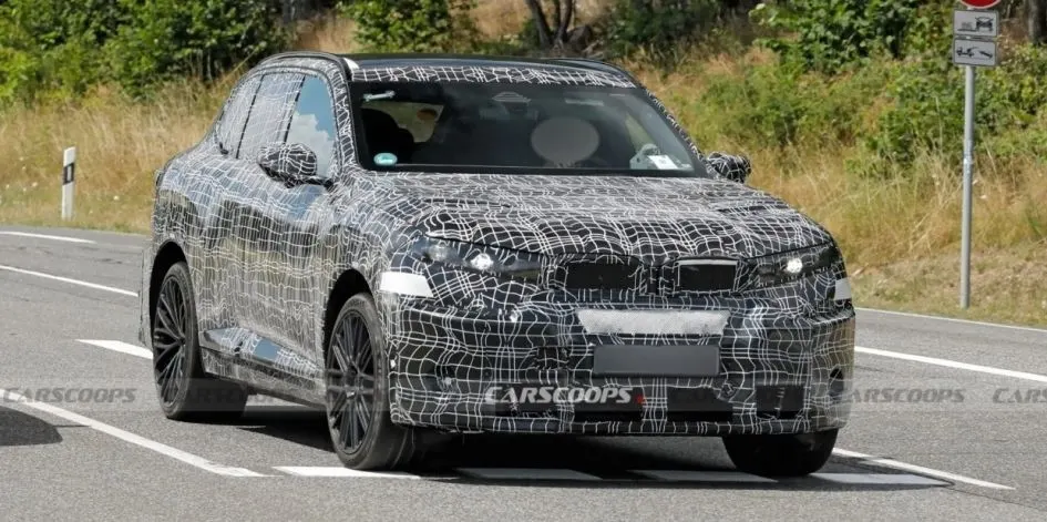 BMW iX5 M: чотири мотори та дебют на Нюрбургринзі