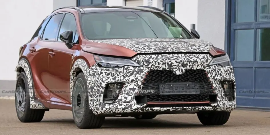 Lexus RX Morizo RR: заряджений гібрид помітили на тестах