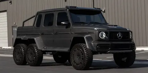 Клон Mercedes-AMG G63 6x6: апокаліптичний позашляховик виставили на аукціон