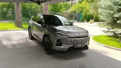 Кросовери домінують: топ-10 нових авто в Україні за липень