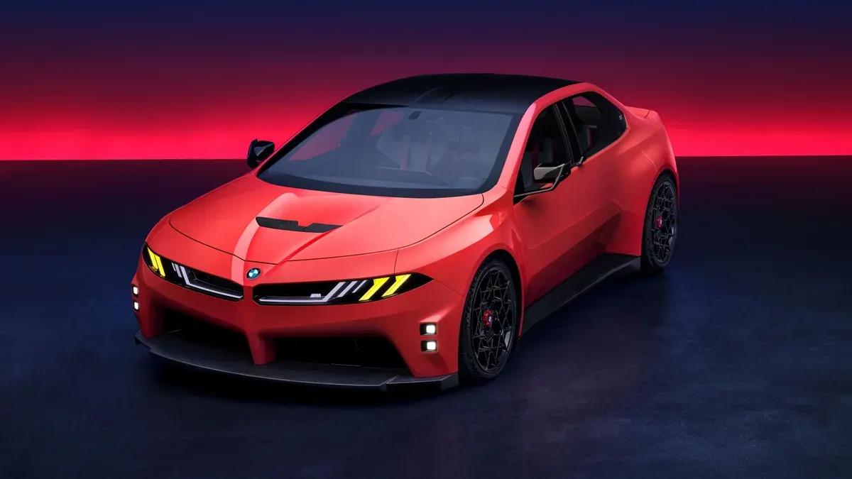 BMW готує електричний M3 і флагманський кросовер: що відомо