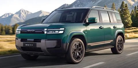BYD Ti 7: доступніша альтернатива Defender 110 для Британії