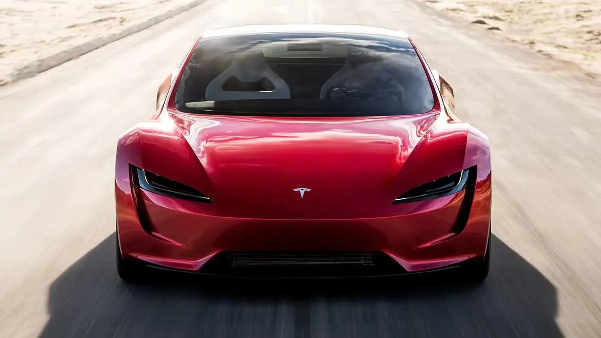 Tesla може показати "літаючий" Roadster уже цього місяця