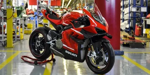 Volkswagen придивляється до продажу Ducati: що відомо