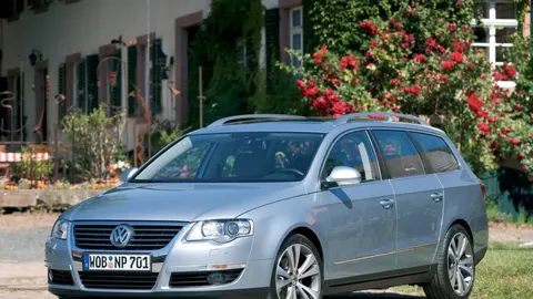 Volkswagen Passat очолив рейтинг найпопулярніших авто на вторинці у серпні