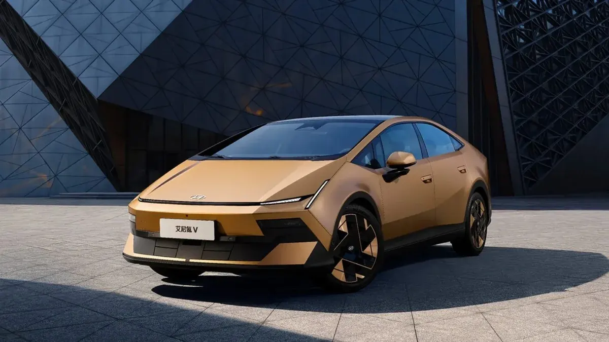 Hyundai Ioniq V: найдешевший електрокар бренду з дизайном у стилі Lamborghini