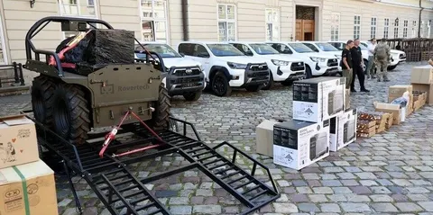 Львів передав військовим понад 30 млн грн допомоги: що у складі