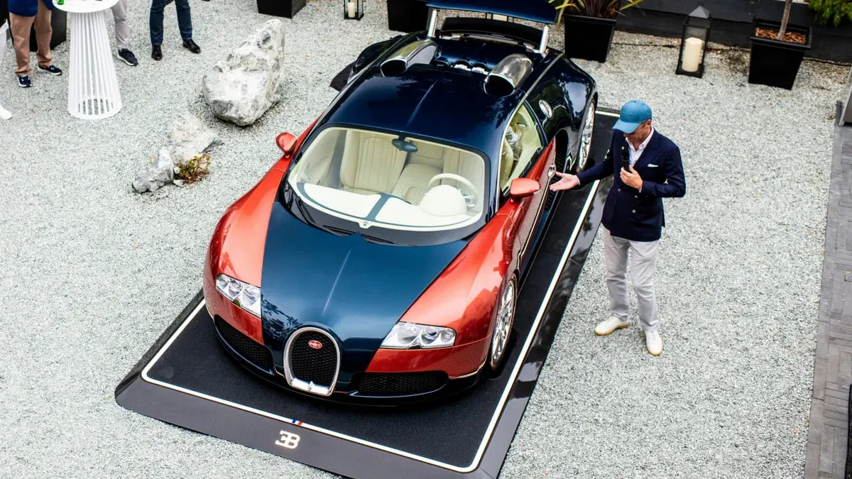 Унікальний Veyron: Bugatti відреставрувала гіперкар із деталями від Chiron