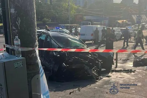 Водій Mercedes, який влетів у перехід на Чоколівці, залишиться під вартою
