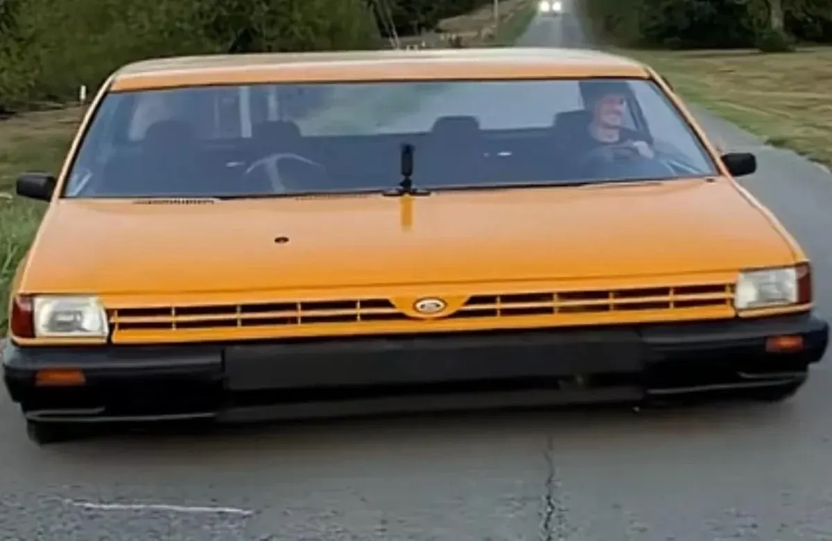 Ford Festiva завширшки як два авто: блогер з Теннессі показав дивовижний проєкт