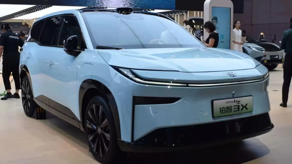 Toyota вперше збере електромобіль у Китаї: новий Lexus випускатимуть у Шанхаї