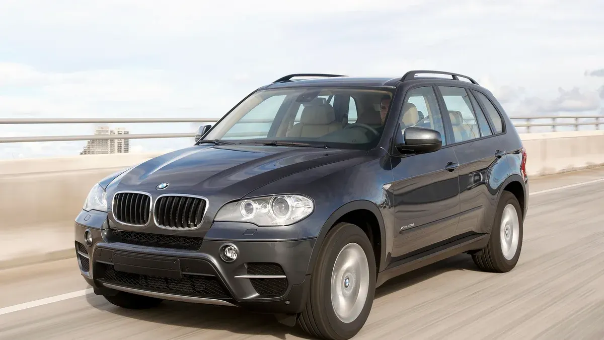 Механік назвав 5 вживаних авто, які краще не купувати: BMW, Hyundai та інші