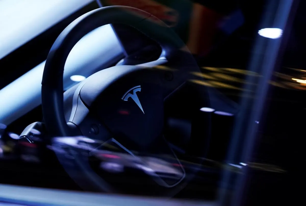Tesla Model Y за рік втратила половину вартості: деталі оцінки