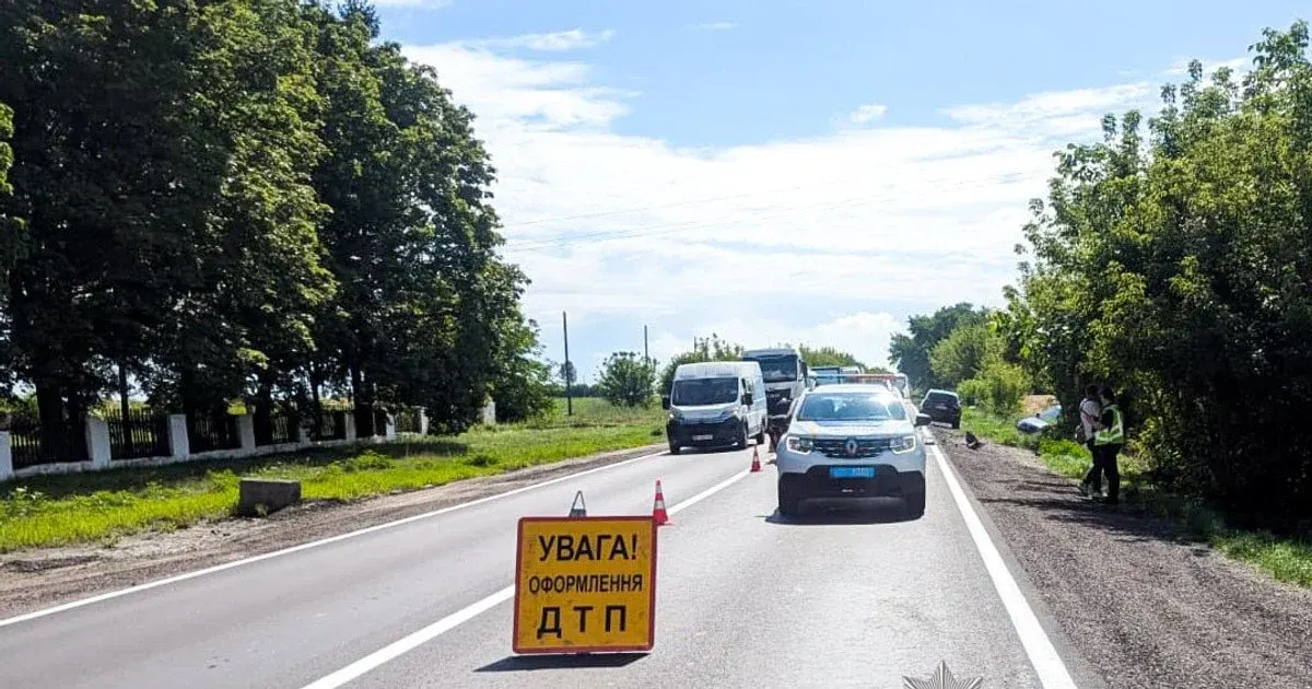 13-річний водій мотоцикла: у Кропивницькому неповнолітні постраждали в ДТП