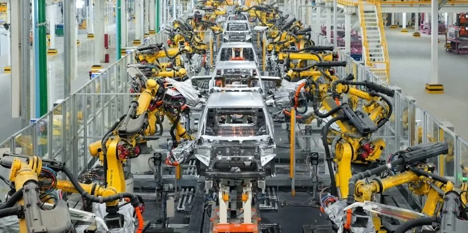 BYD: прибуток упав на 20%, але квартальні показники зростають