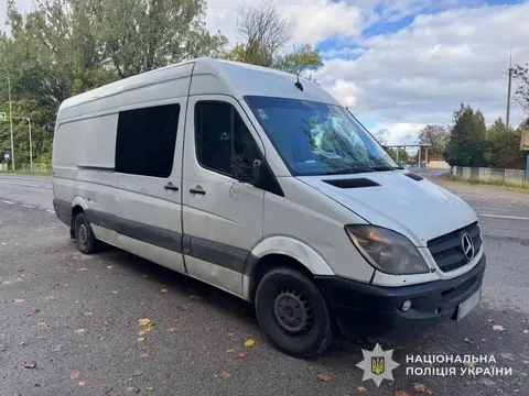 На трасі Київ — Чоп під Львовом Mercedes-Benz збив 77-річного пішохода, чоловік 