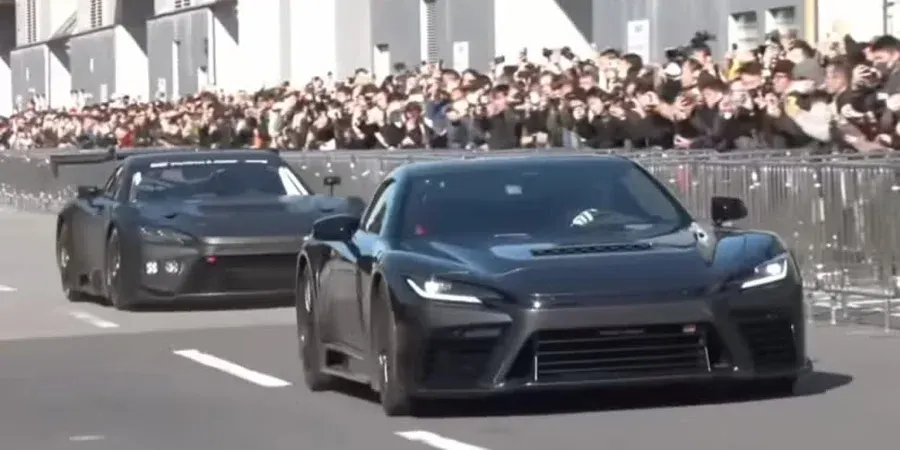 Toyota GR GT помітили на дорогах США: що відомо про суперкар