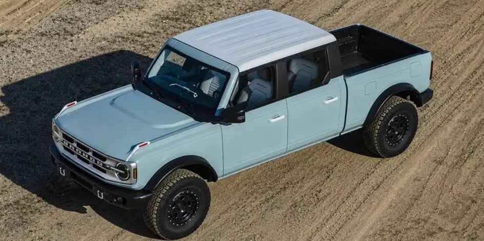 Ford готує позашляховий пікап на базі Bronco