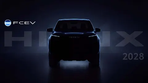 Toyota Hilux на водні: 400 км, причіп 2,5 т і заправка за 5 хвилин