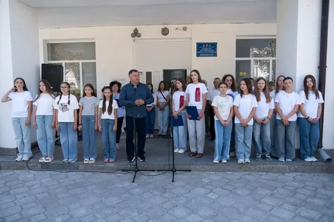 Тернопільщина отримала нові шкільні автобуси: що всередині