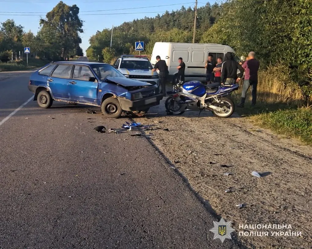 У Львові Toyota Prius зіткнулася з електросамокатом: постраждала 20-річна дівчина