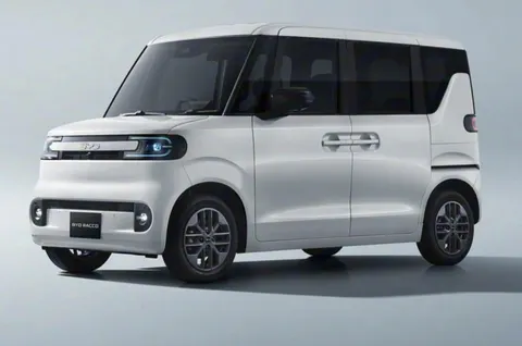 BYD вивела в Японії електромікровен Racco: ціна від $13 000