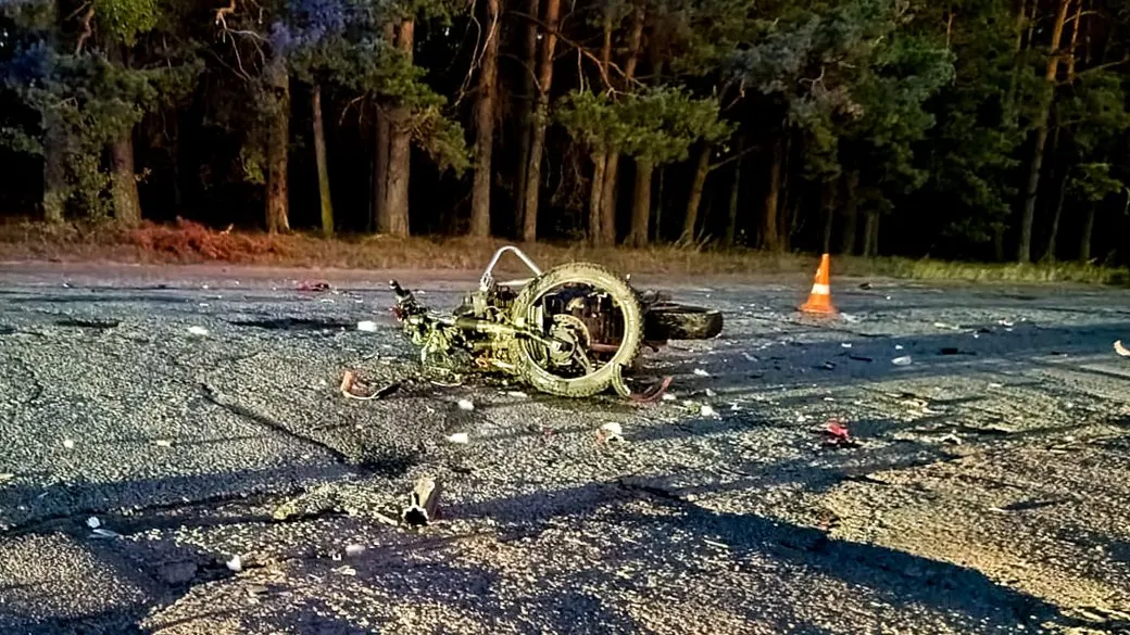 Трагедія на Рівненщині: мотоцикліст і пасажирка загинули в ДТП