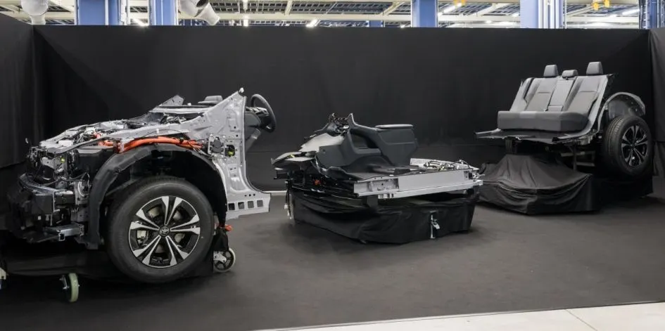 Lexus збиратиме електричний кросовер у Шанхаї: що відомо