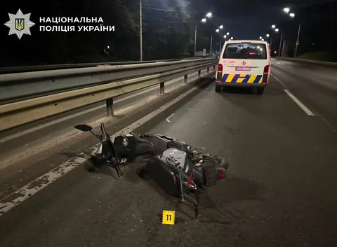 Червоний на світлофорі та «аварійка»: у Києві судитимуть водія Toyota за смертел