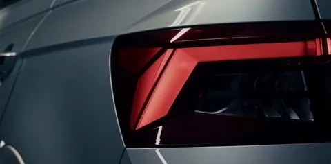 Skoda Slavia: перший рестайлінг показав нові ліхтарі та опції