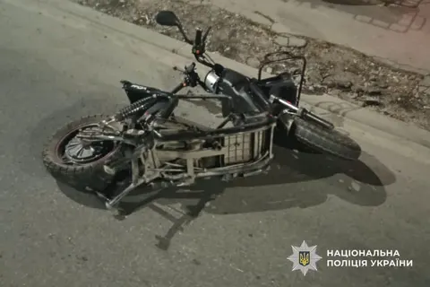 У Чернівцях п'яний водій Mercedes збив 16-річного підлітка