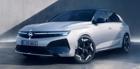 Opel Astra GSE Line: спортивний вигляд без компромісу щодо двигуна