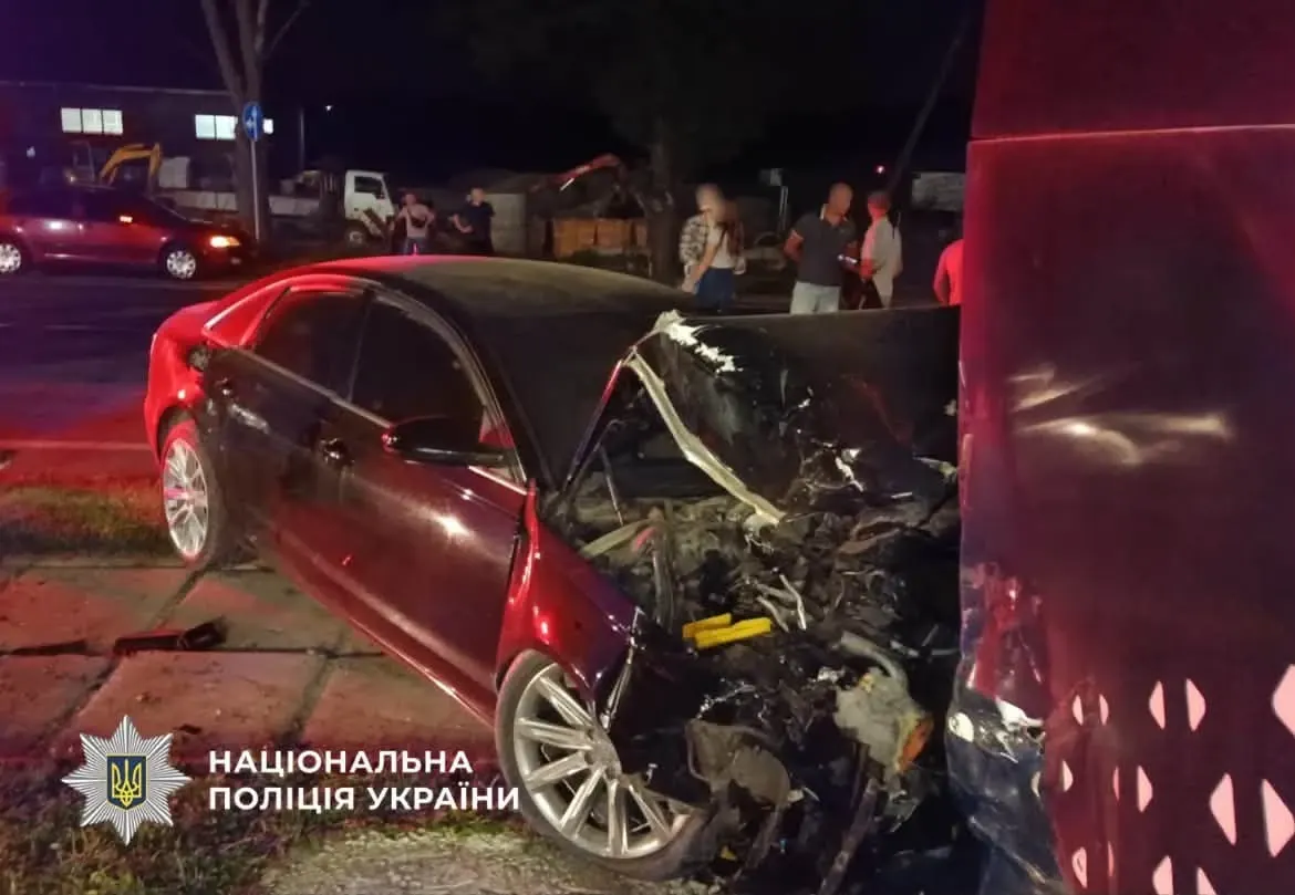 Смертельна ДТП на Самбірщині: Volkswagen зіткнувся з Audi, загинув пасажир
