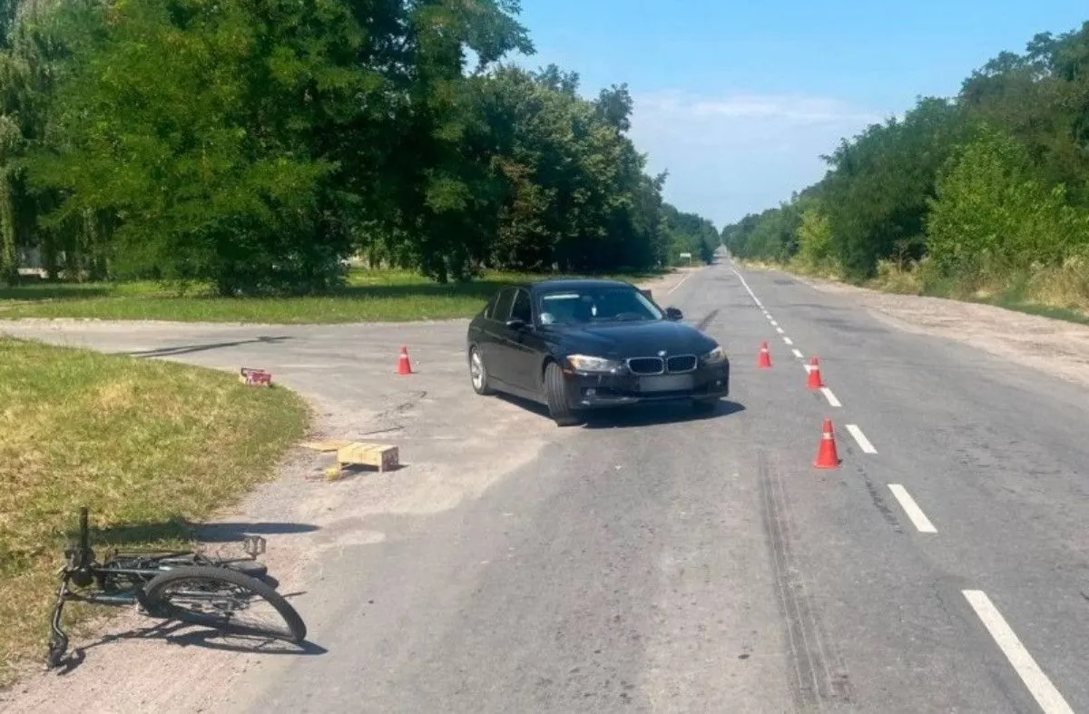 У Жмеринці BMW зіткнувся з велосипедом: постраждав 62-річний чоловік
