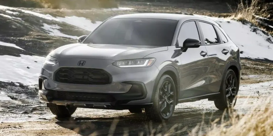 Honda не виключає гібридні HR-V та Acura ADX для США