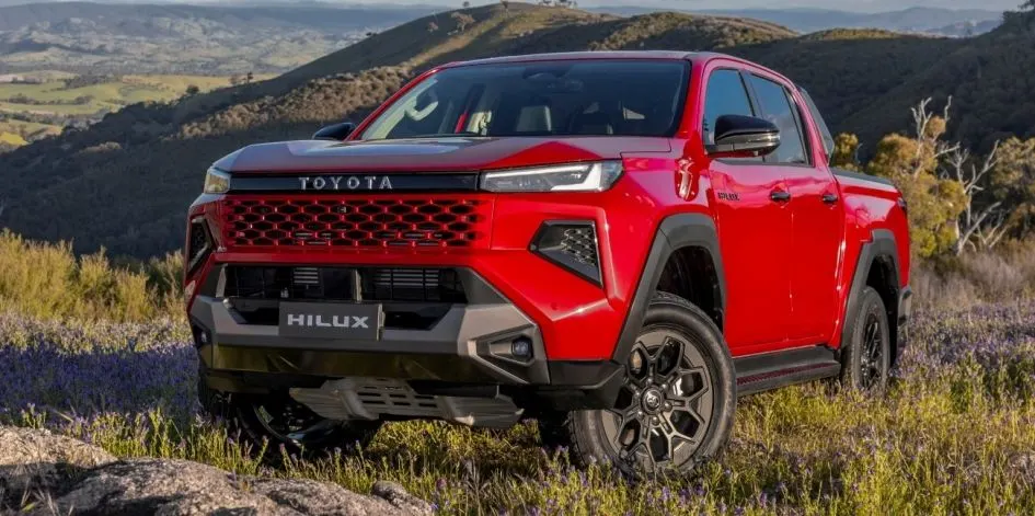 Toyota Hilux зможуть їздити на HVO100: що це означає