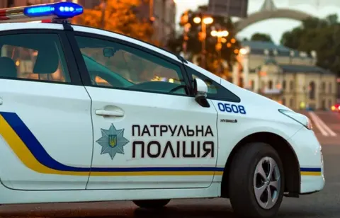 У Чернівцях водія BMW покарали за небезпечний проїзд переходу