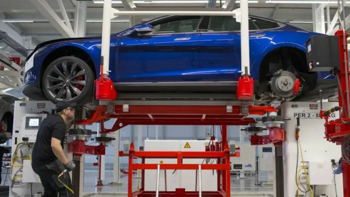 Honda, Suzuki та Mercedes-Benz у "чорному списку" механіків: чому надійні авто дорого ремонтувати