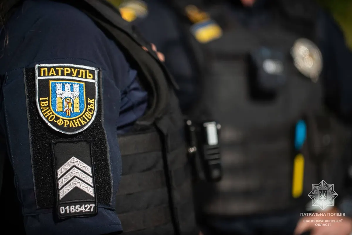 У Драгомирчанах під Івано-Франківськом покарали і водія без прав, і власницю авто