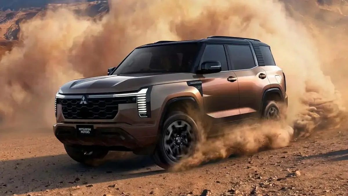 Новий Mitsubishi Pajero: рамний позашляховик із дизелем та сімома місцями