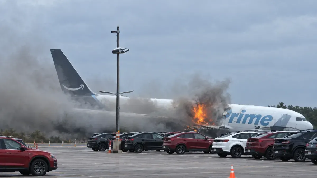 Boeing 767 Amazon Air викотився за смугу в Маямі: 5 загиблих