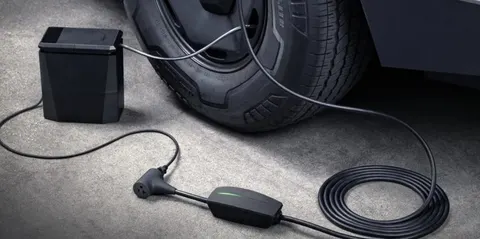Tesla дала Model Y живлення приладів: що треба знати про V2L